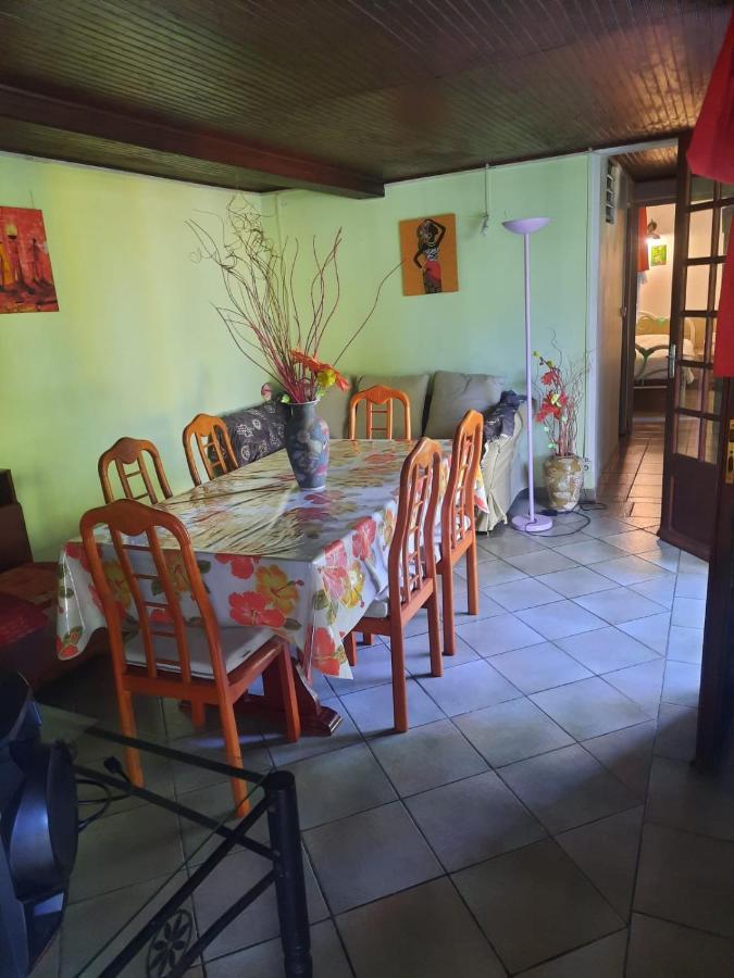 Le Jardin De Massieux Apartment Bouillante Bagian luar foto